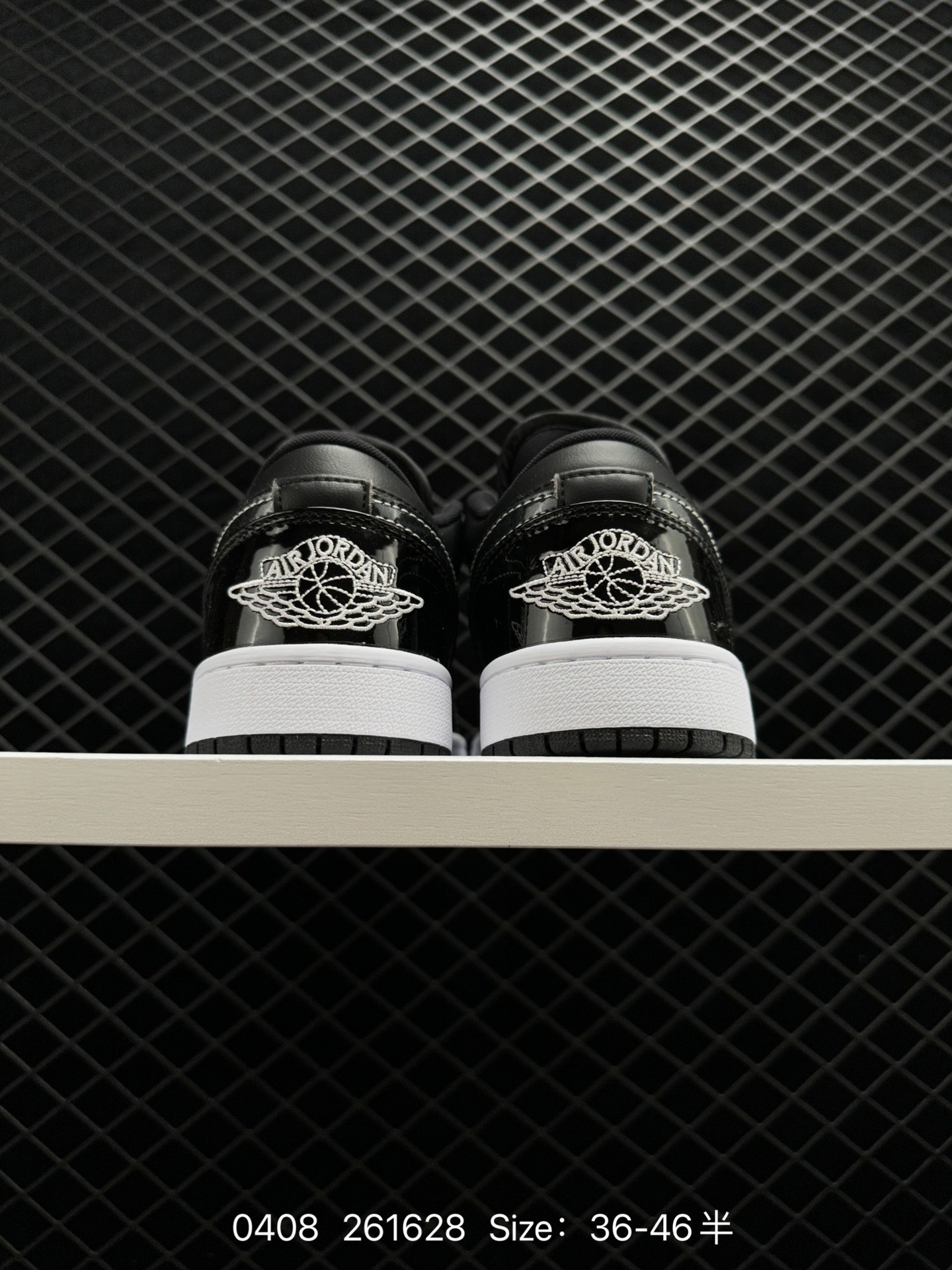 Nike Air Jordan Retro 1 Low  AJ1